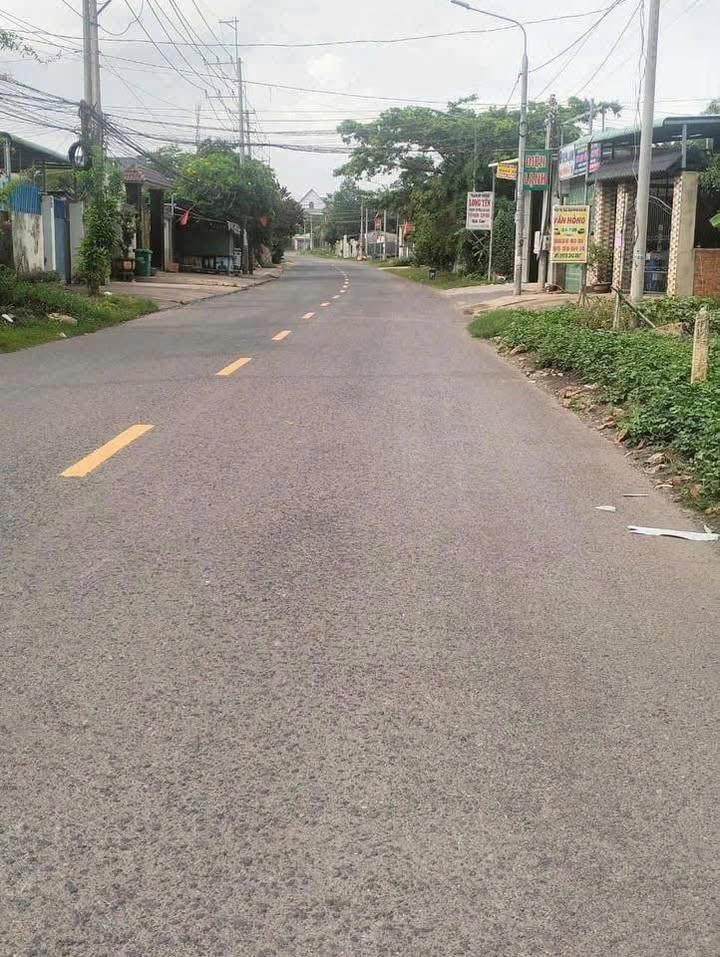 Đất mặt tiền Đinh Quang Ân, Phước Tân, 3600m² giá 8 tỷ - Cơ hội đầu tư hấp dẫn!