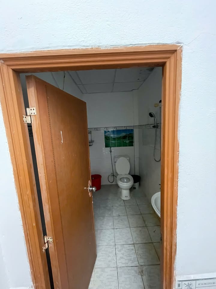 Cho thuê nhà mặt tiền đường Trương Hán Siêu, Phan Thiết 100m² - Kinh doanh ngay!