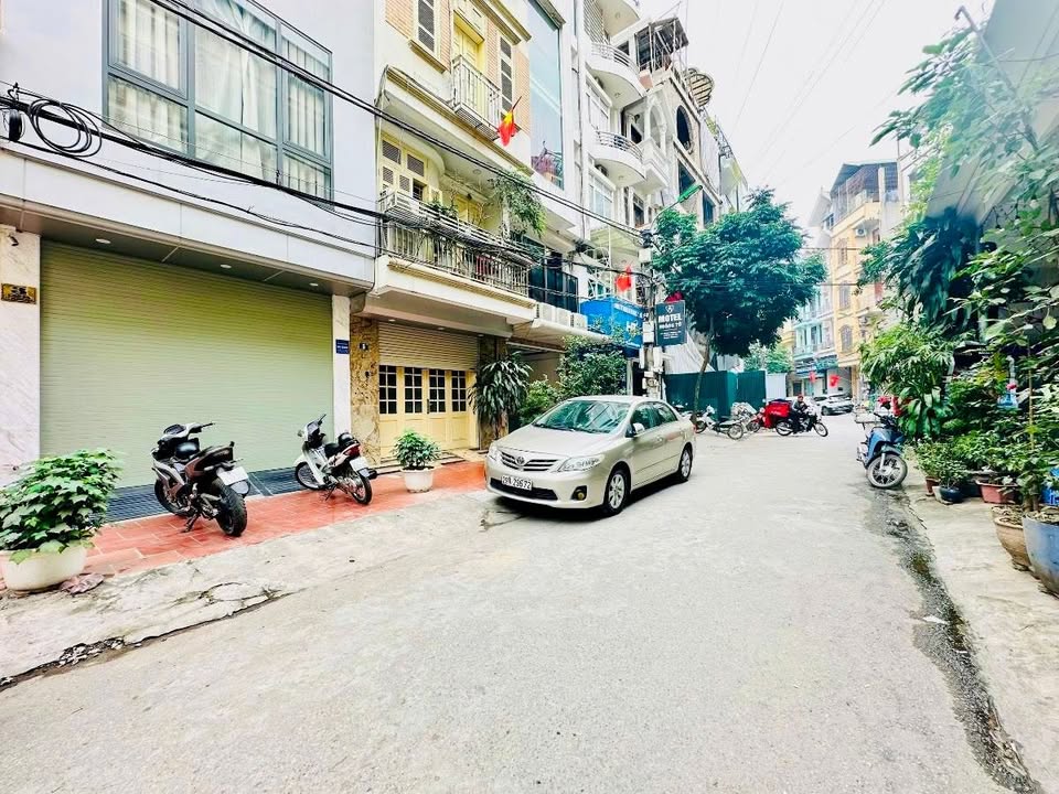 Nhà riêng Lê Quang Đạo 55m² giá 21.5 tỷ - Ngõ ô tô tránh, vỉa hè rộng!