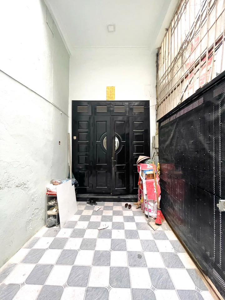 Nhà 5 tầng ngõ Chợ Khâm Thiên 40m² giá 9 tỷ - Chính chủ giao dịch ngay!