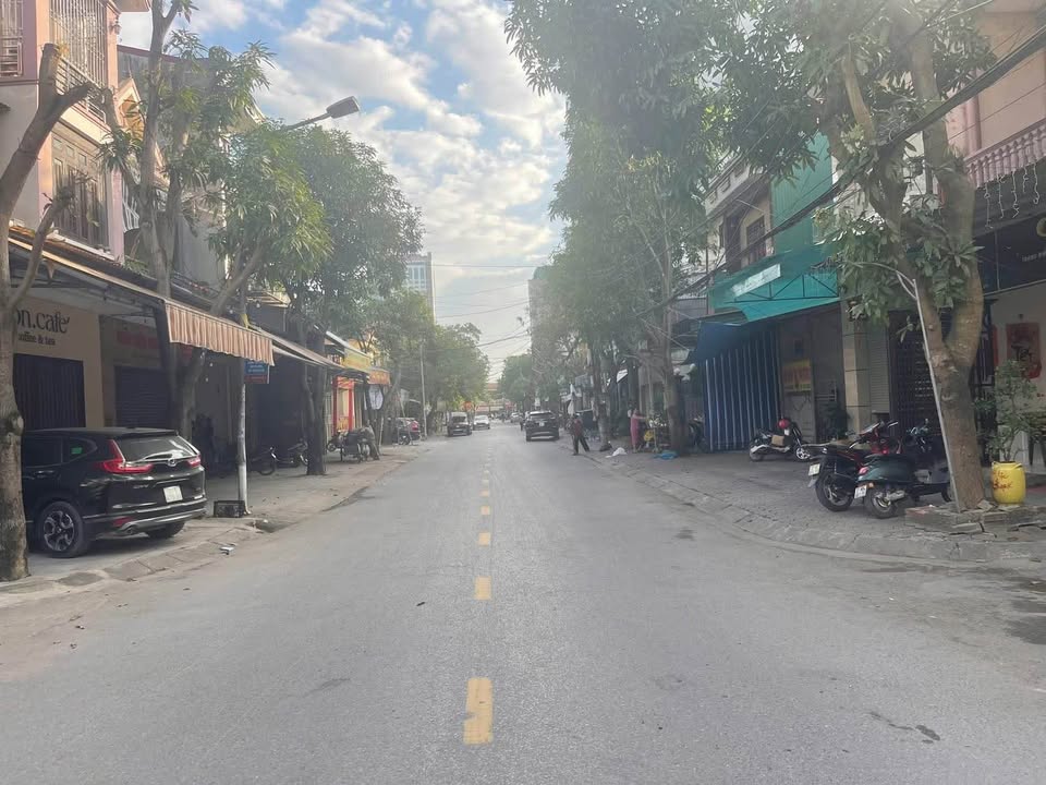 Nhà mặt tiền Lê Khôi, Quang Trung, 85m² giá 11 tỷ - Đầu tư sinh lời ngay!