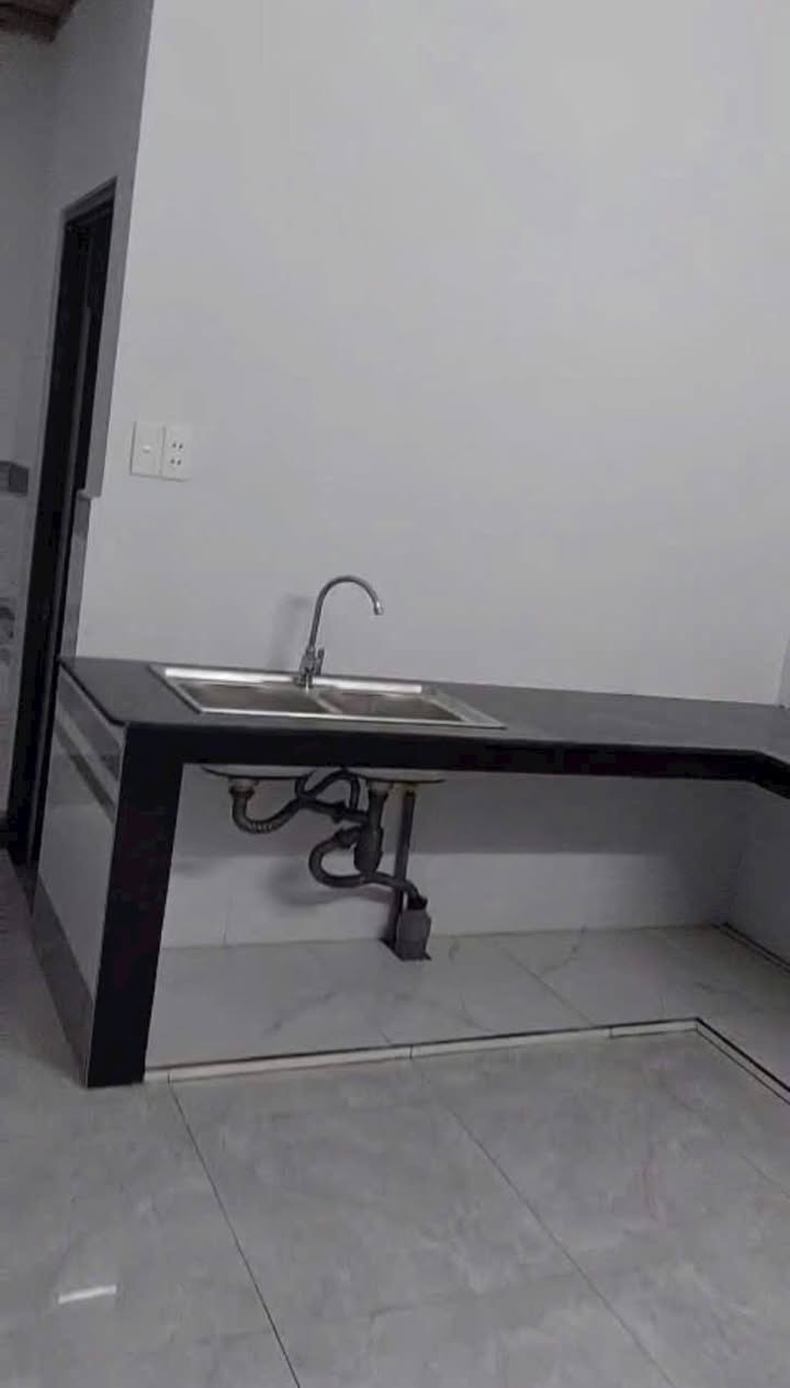 Nhà phố Hóc Môn 75m² giá 1.85 tỷ - Chính chủ bán gấp, hẻm riêng 3m!