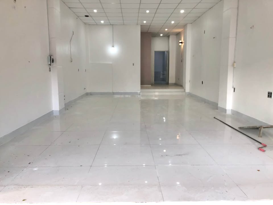 Nhà mặt tiền kinh doanh Phước Nguyên Bà Rịa 2 tầng giá 10.5 triệu - Thích hợp vừa ở vừa buôn bán!