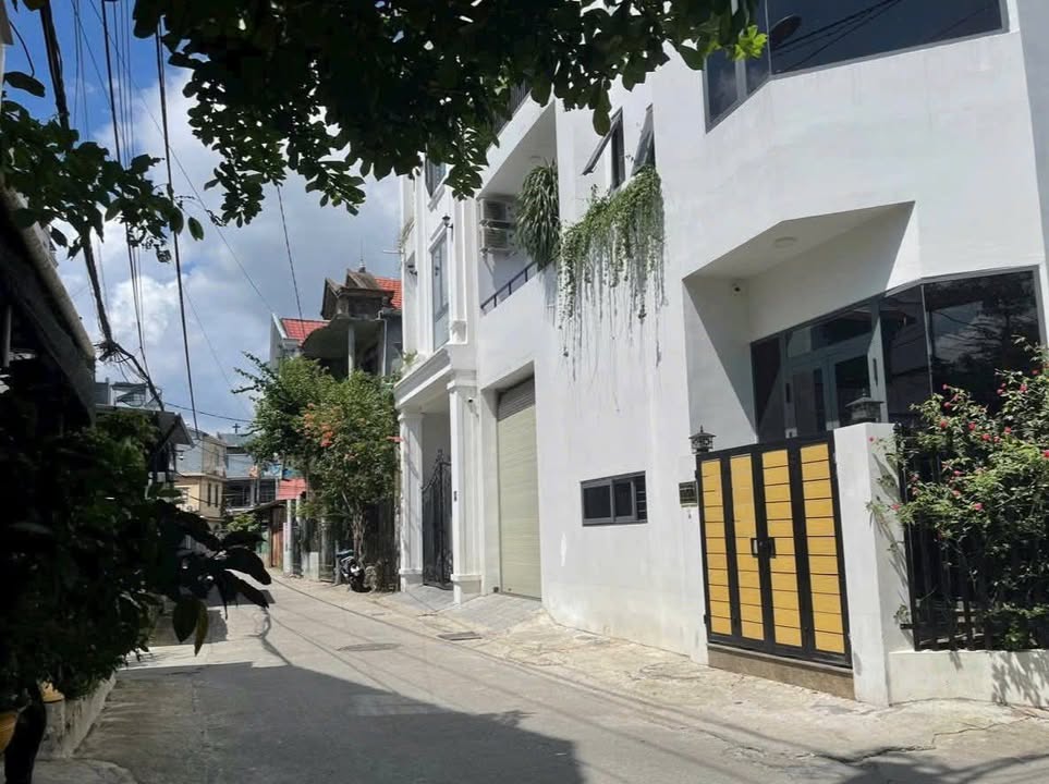 Nhà 4 Tầng An Dương Vương - 77.5m² giá 4.2 tỷ - Sổ Hồng hoàn công