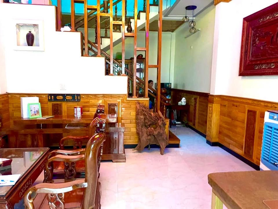 Nhà 3 Tầng Mặt Tiền Đường Vũ Bảo Quy Nhơn 57m² giá 8.39 tỷ - Nằm gần chợ đêm sầm uất!