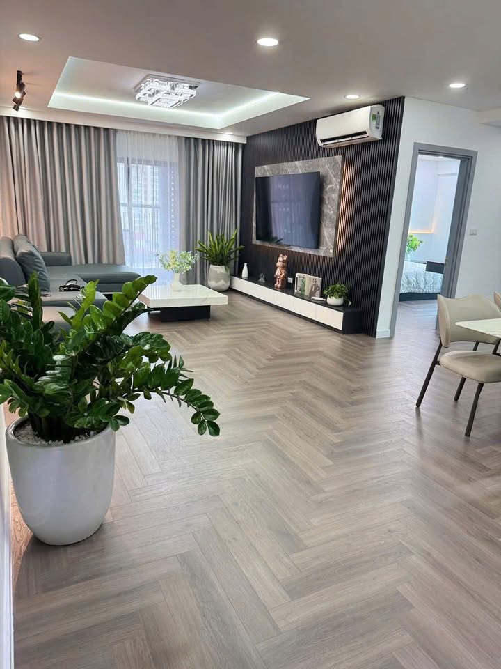 Cho thuê căn hộ N01T5 Ngoại Giao Đoàn 87m² giá 17 triệu - Full nội thất, vào ở ngay!