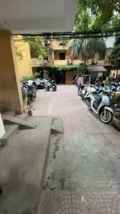 Cho thuê nhà tập thể 1150 Láng 2PN giá 11 triệu - Đầy đủ nội thất, tiện nghi