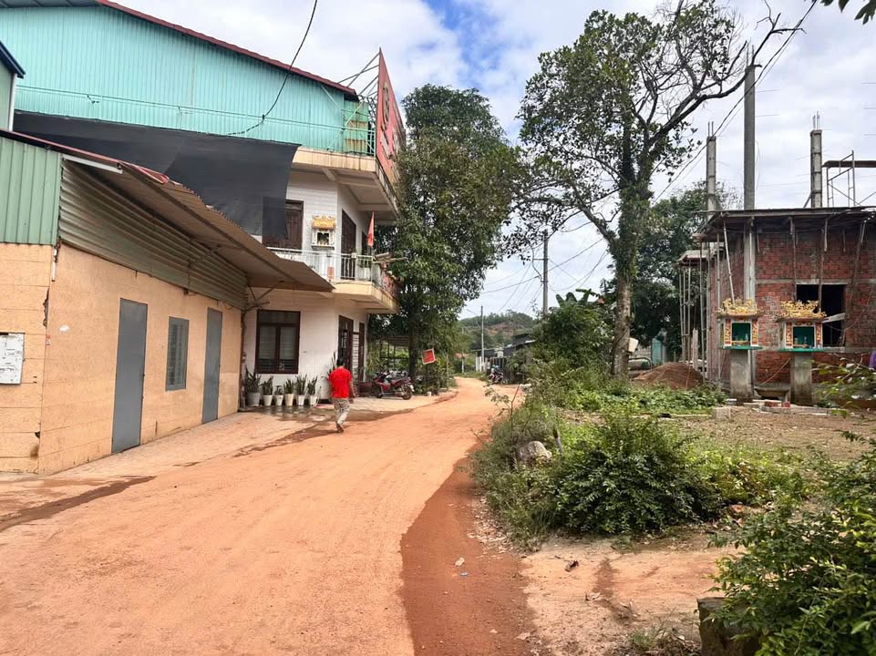 Đất kiệt ô tô Trưng Nữ Vương, Thủy Dương 80m² giá 1.2 tỷ - Sổ hồng riêng, sang tên ngay!