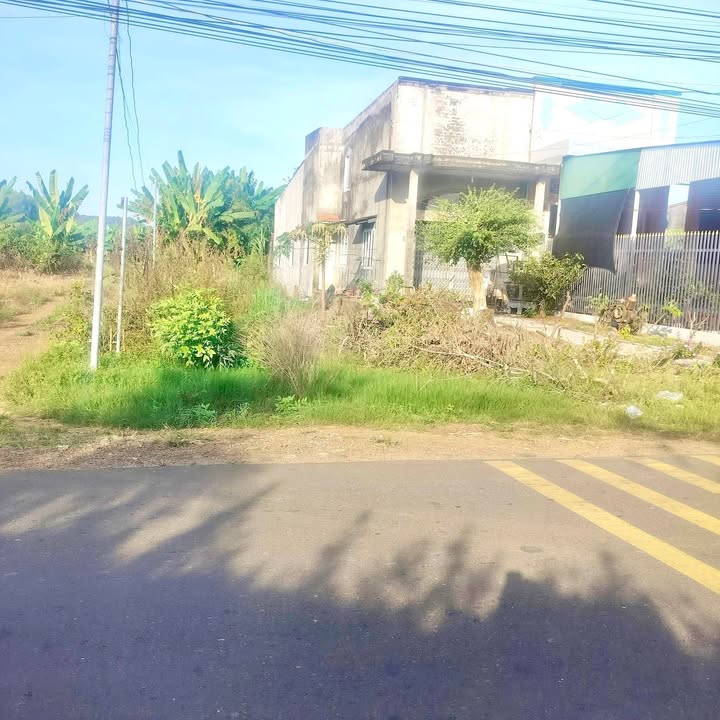 Lô đất mặt tiền đường Km116, xã Phú Lợi, Định Quán, 240m² giá 2.15 tỷ - Cơ hội đầu tư tuyệt vời!