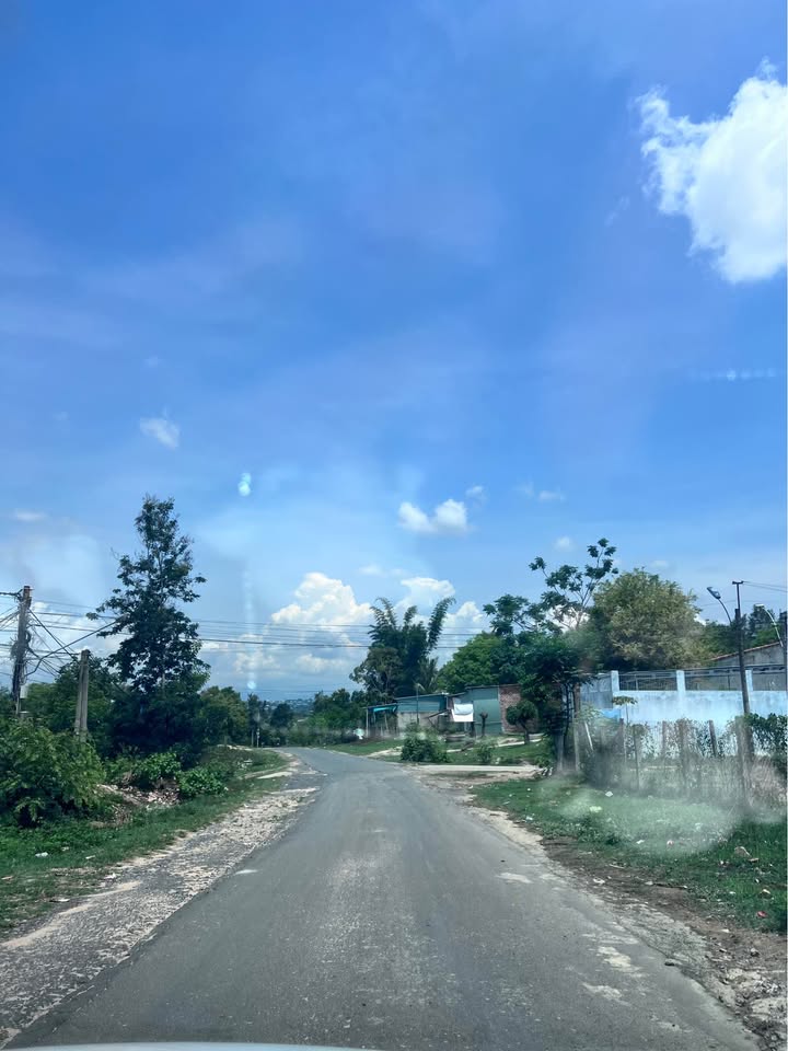 Đất thổ cư 185m² tại Quốc lộ 24, xã Đắk Bà La, giá 360 triệu - Đầu tư sinh lời ngay!