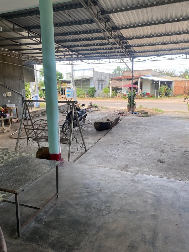 Đất thổ cư Xuân Trường 228m² giá 1.4 tỷ - Sổ đỏ chính chủ, vị trí đẹp!