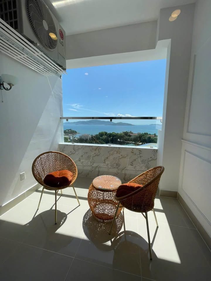Căn hộ Napoleon Nha Trang 72m² giá 3.45 tỷ - View biển đẹp, tầng cao!