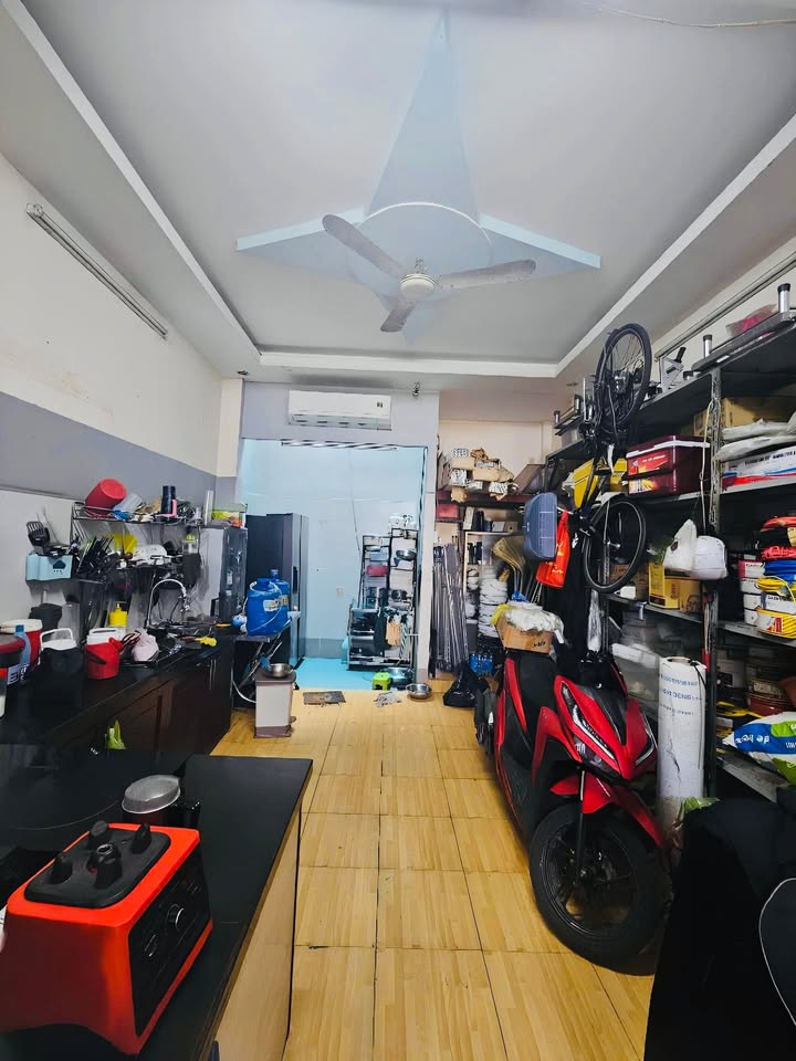 Nhà mặt tiền Bình Hưng Hòa, Quận Bình Tân, 80m² giá 11 tỷ - Pháp lý rõ ràng, chốt nhanh!