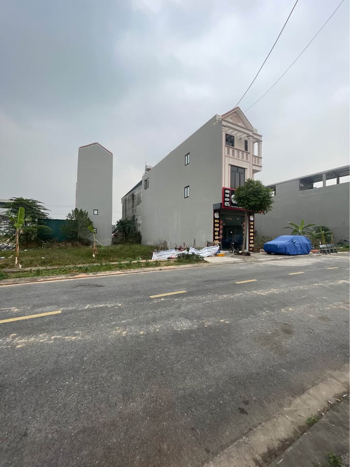 Đất dịch vụ Sơn Lôi, Bình Xuyên 100m² giá 3.2 tỷ - Cơ hội đầu tư hiếm có!