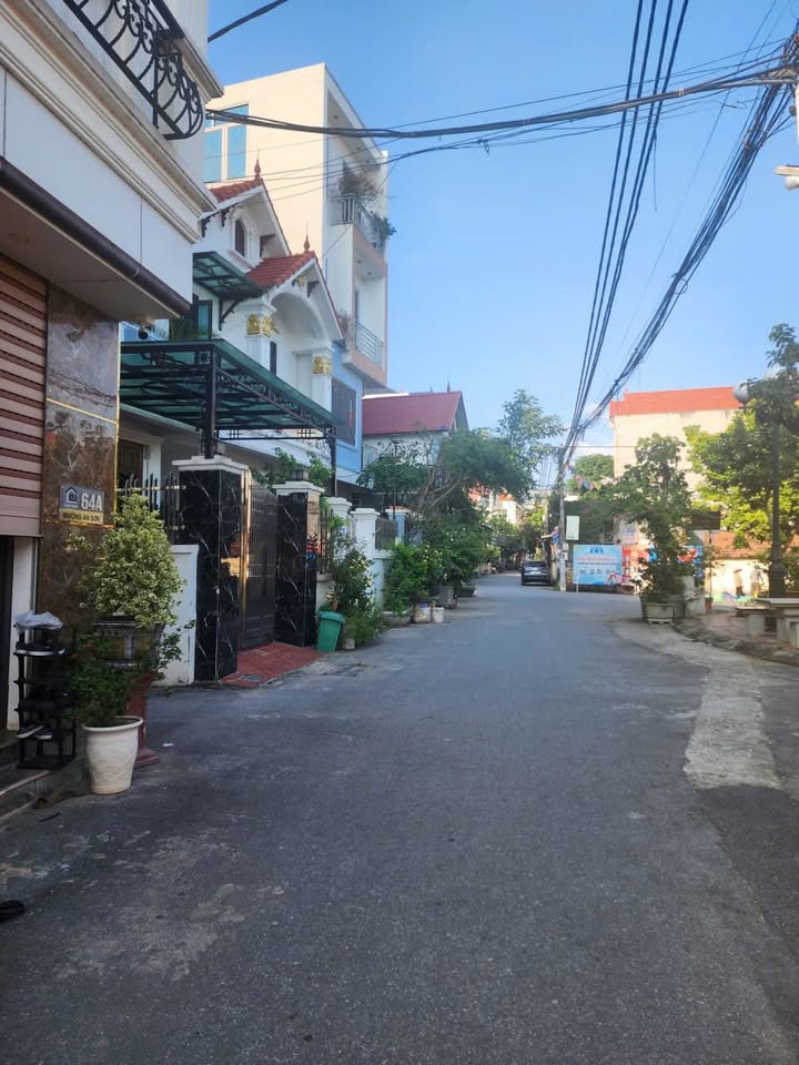 Đất nền Hạ Mỗ, Đan Phượng 46m² giá 2 tỷ - Vị trí đắc địa, tiềm năng đầu tư lớn!