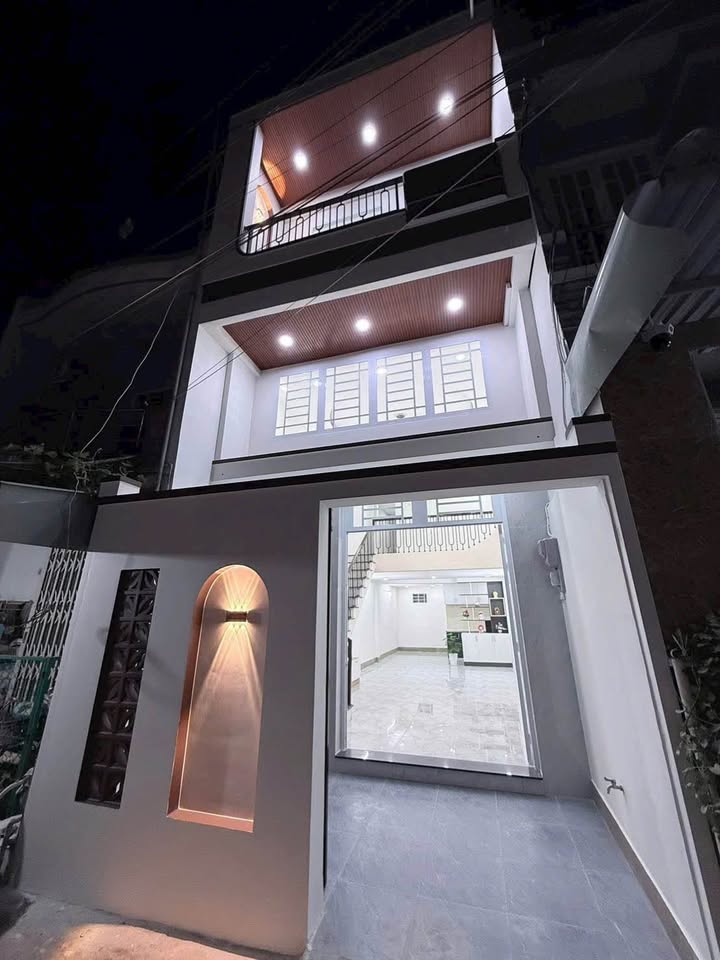 Nhà 1 Trệt 1 Lửng 1 Lầu Hẻm Cty Bách Khoa - 52.5m² chỉ 1.88 tỷ - Chính chủ bán gấp!