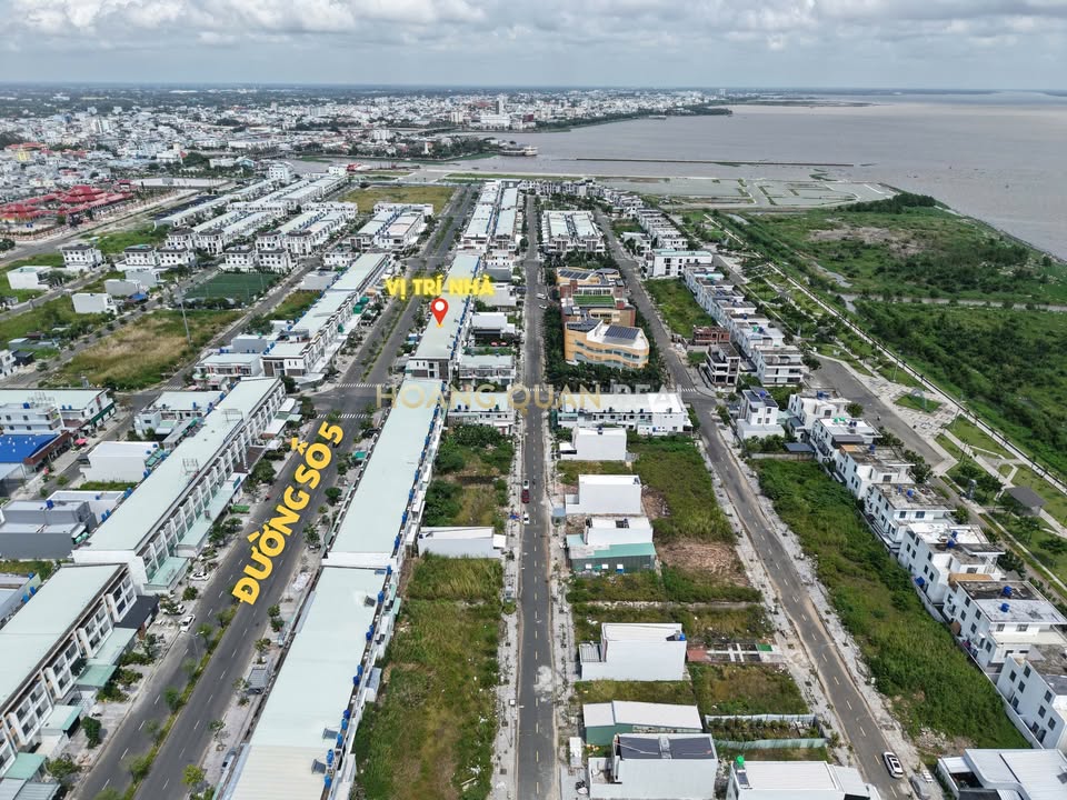 Nhà phố đường Số 5, Rạch Giá 100m² giá 4 tỷ - Vị trí đẹp, kinh doanh thuận lợi!