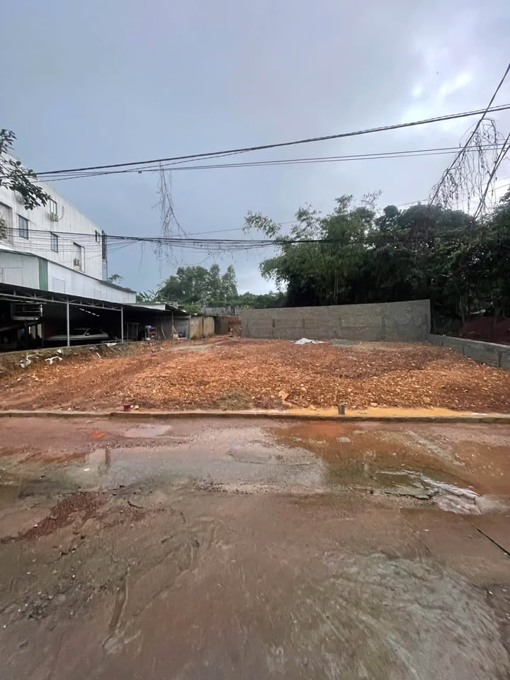 Đất Thủy Xuân Huế 100m² giá 1.9 tỷ - Đường ô tô vào tận nơi!