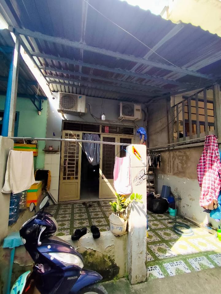 Nhà phố An Lạc quận Bình Tân 41m² giá 3.4 tỷ - Sát mặt tiền Lê Tấn Bê, an ninh tốt!