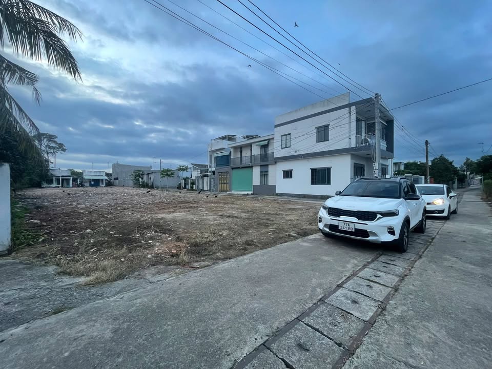 Đất nền Long Điền 80m² giá 1.39 tỷ - Gần chợ và trường học, pháp lý rõ ràng!