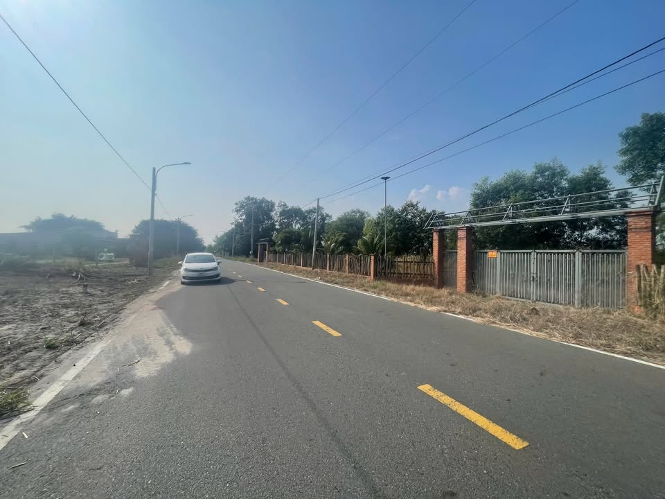 Đất mặt tiền Láng Dài, Bà Rịa - Vũng Tàu 162m² giá 880 triệu - Cơ hội đầu tư tuyệt vời!