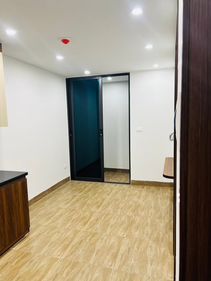 Căn hộ 1 phòng ngủ đường Đồng Cổ quận Ba Đình 35m² - Nhà mới xây, full nội thất!