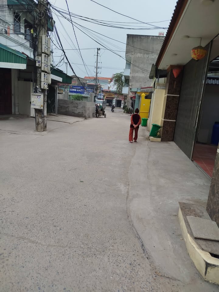 Nhà cấp 4 gác lửng tại phường Bích Đào, Ninh Bình - Giá chỉ 1 tỷ