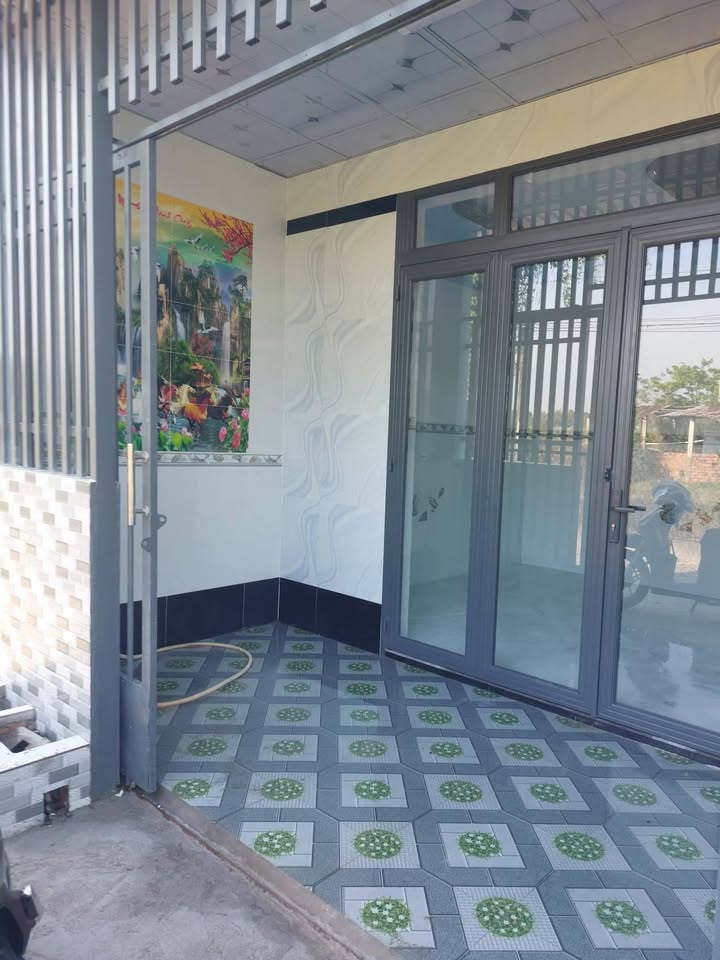 Nhà bán Củ Chi 100m² giá 950 triệu - Nhà mới đẹp long lanh!