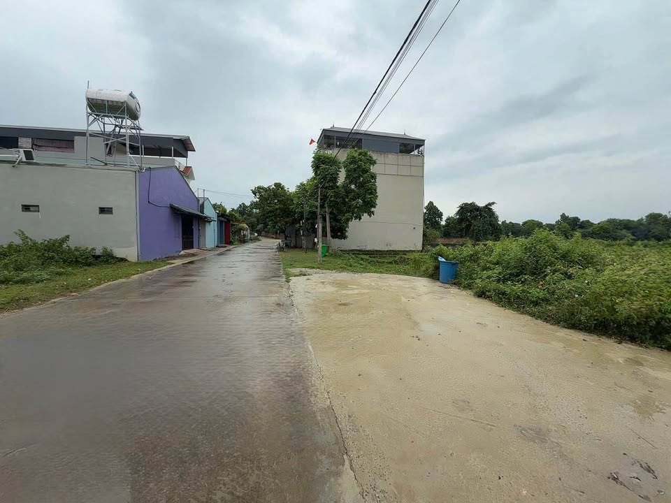 Đất nền Linh Sơn, Thạch Thất 120m² giá 5 tỷ - Đầu tư sinh lời ngay!