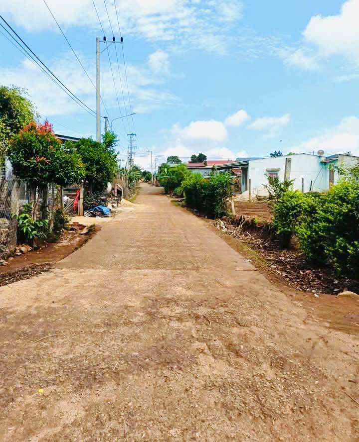 Đất nền An Phú, Pleiku 150m² giá 3xx triệu - Dân cư đông đúc, gần tiện ích!