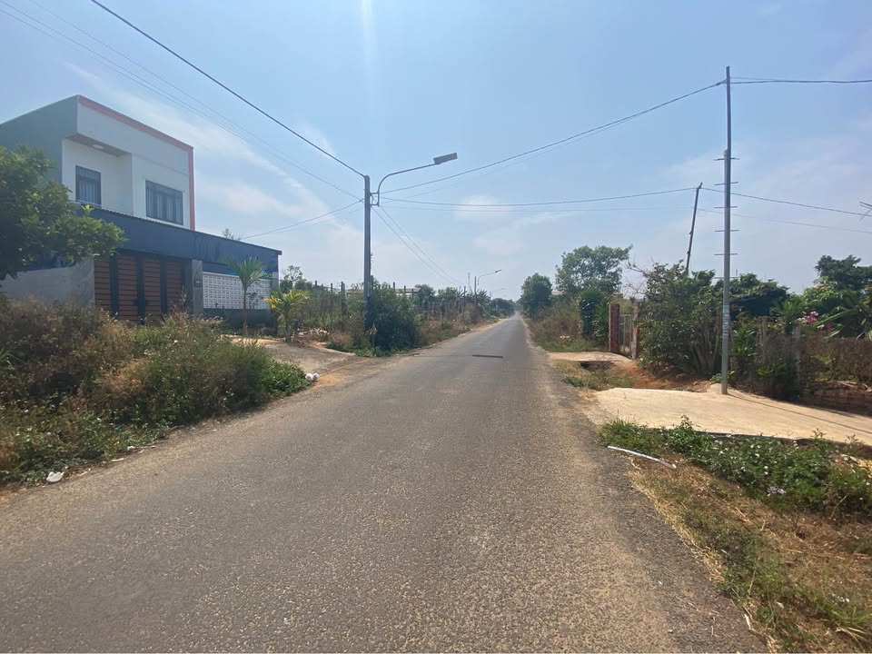 Đất nền đường Nguyễn Siêu, Pleiku 500m² giá 2.1 tỷ - Đầu tư sinh lời hấp dẫn!