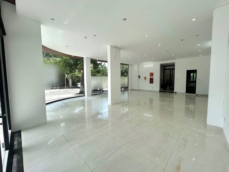 Cho thuê mặt bằng lô góc 2 mặt tiền tại Sơn Trà 90m² - Phù hợp kinh doanh