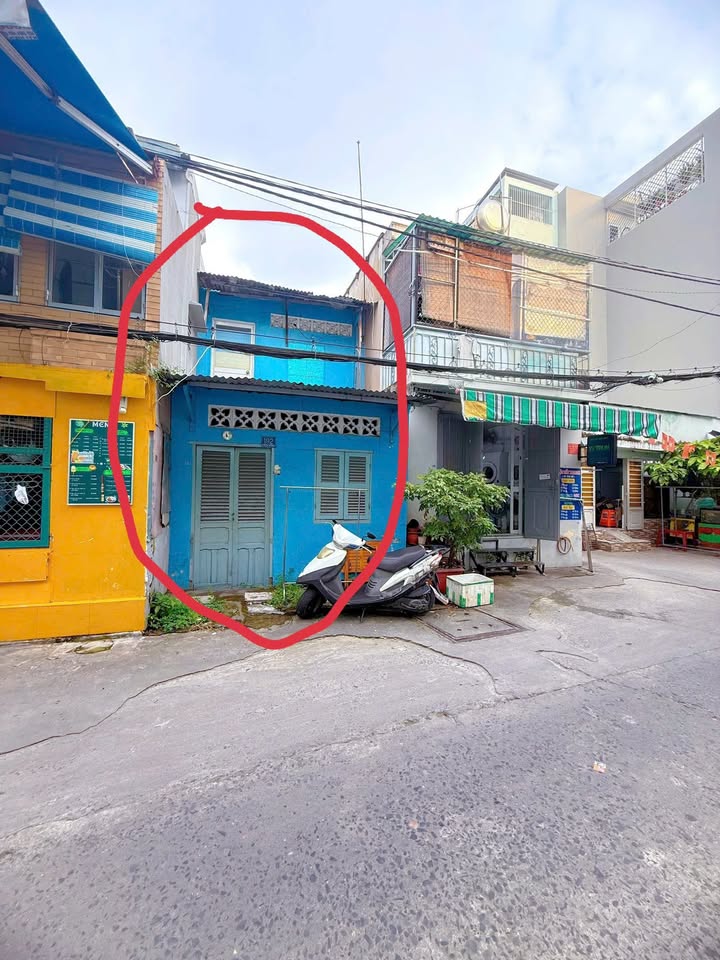 Nhà 2 mặt tiền Diên Hồng, Bình Thạnh 66.8m² giá 8.6 tỷ - Vị trí hiếm có!