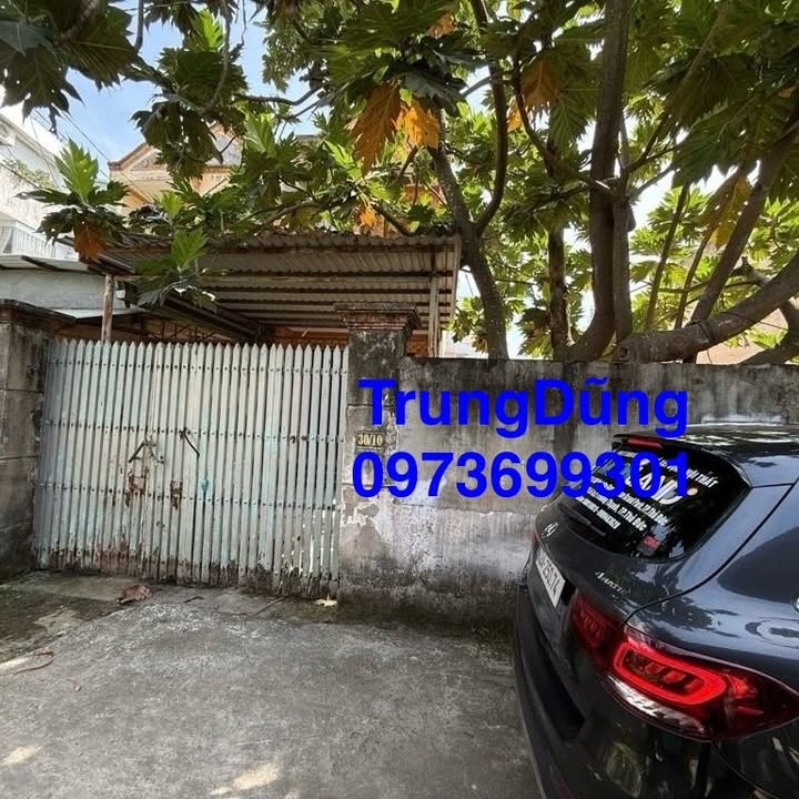 Đất nền Long Phước Quận 9 357m² giá 15 tỷ - Sổ hồng chính chủ, tiện lợi ngay trung tâm!