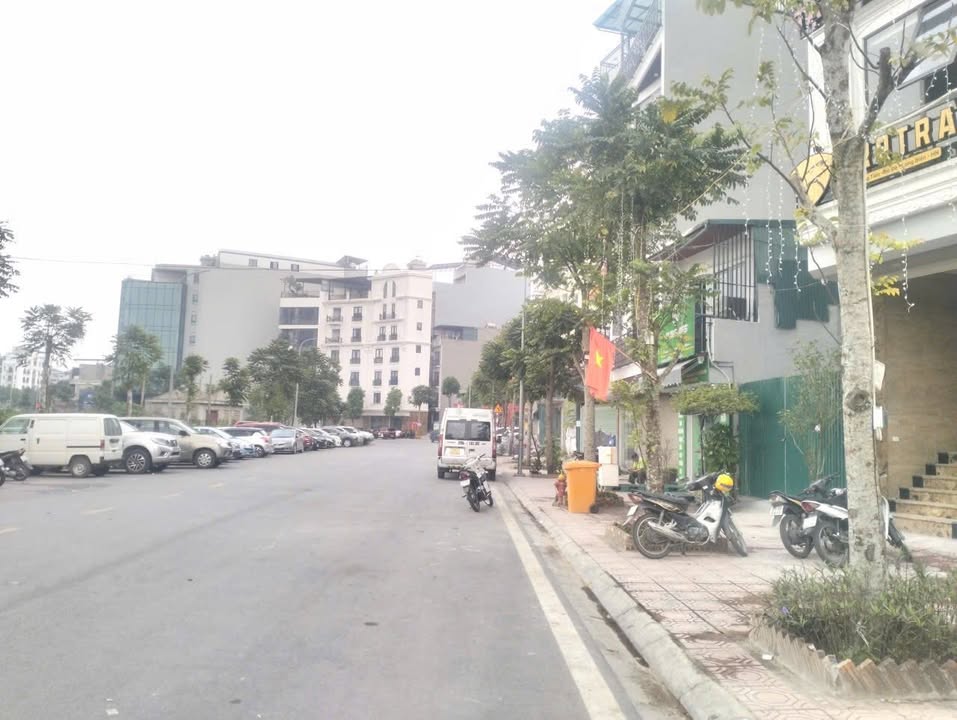 Nhà mặt phố Hồng Tiến, Long Biên 153m² - Đầu tư kinh doanh tuyệt vời!