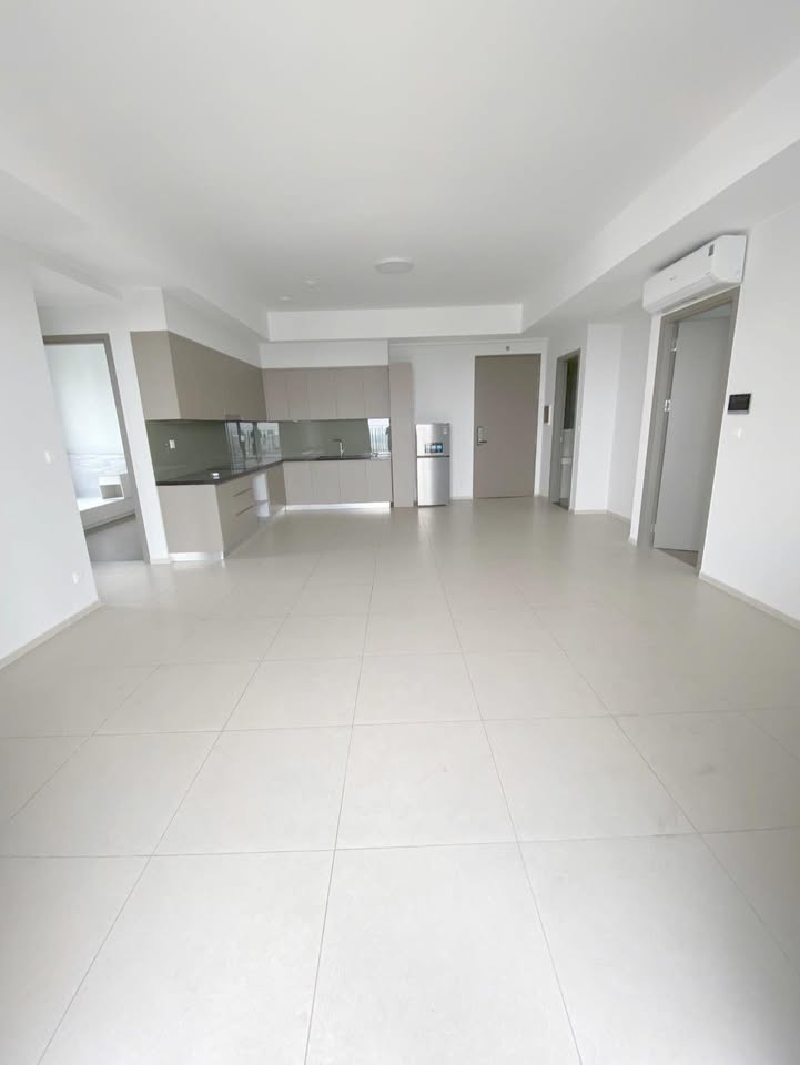 Căn hộ West Gate Bình Chánh 114m² giá 10 triệu - Nhà rộng thoải mái, view thoáng mát!