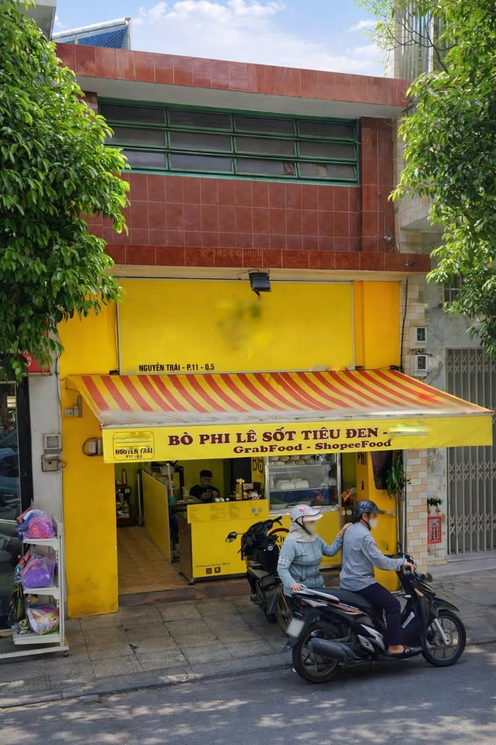 Nhà mặt tiền Nguyễn Trãi 60m² giá 22 triệu - Hợp đồng dài hạn, thương lượng!