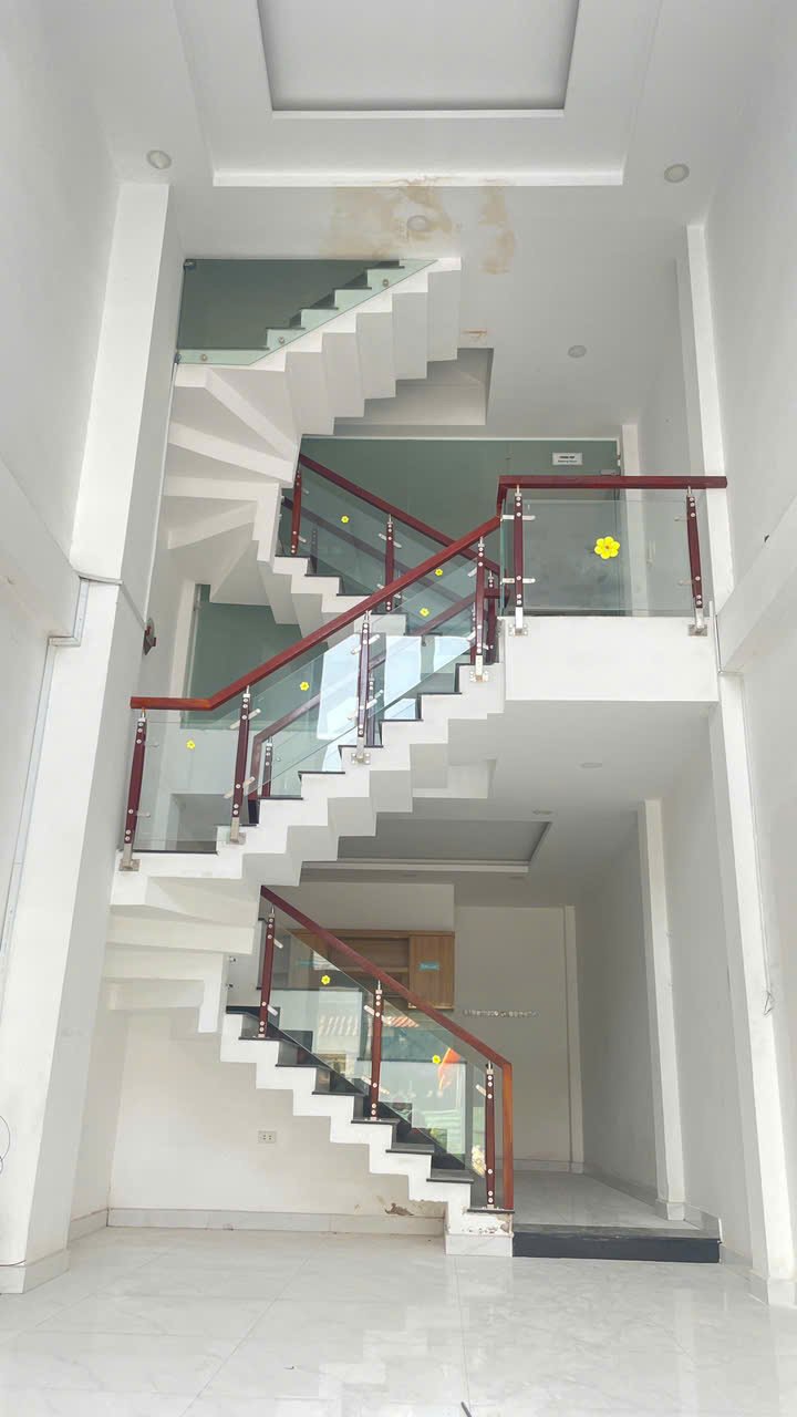 Nhà Phố Mặt Tiền Thới An 22, Quận 12 - Diện Tích 64m² - Giá 7.2 Tỷ, Pháp Lý Rõ Ràng!