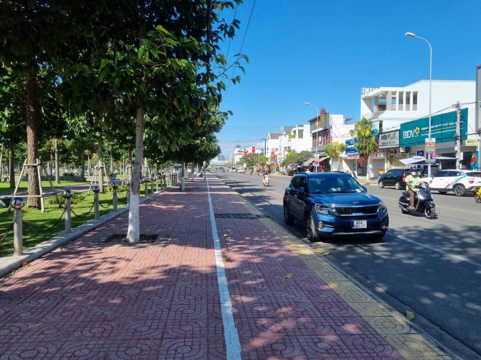 Lô góc FrontHouse Trương Hán Siêu Phan Thiết 128m² giá 10.3 tỷ - Kinh doanh sầm uất!