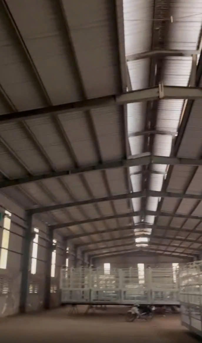 Cho thuê kho xưởng 1400m² tại Phú Minh, Phú Xuyên - Giao thông thuận lợi, sẵn văn phòng!