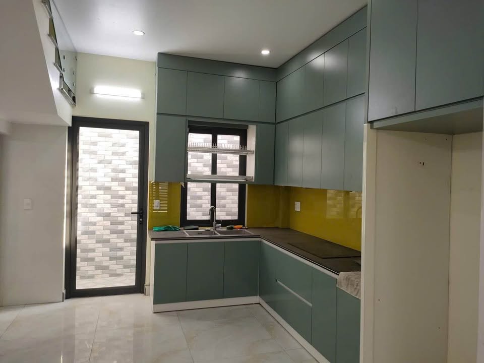 Nhà 3 tầng mặt đường Tê Chử, Đồng Thái, An Dương 75m² giá 4.5 tỷ - Kinh doanh sầm uất!