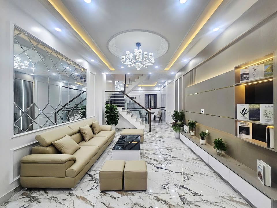 Nhà xây mới Ngõ Nam Pháp 1, Hải Phòng 44m² giá 3.35 tỷ - Thiết kế hiện đại, đầy đủ tiện nghi!