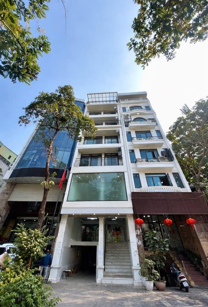 Nhà mặt phố Vũ Tông Phan, Thanh Xuân 72m² - Kinh doanh sầm uất, thang máy