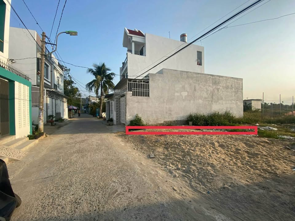 Đất thổ cư Vĩnh Trung 64.8m² giá 1.9 tỷ - Tiềm năng đầu tư lớn!