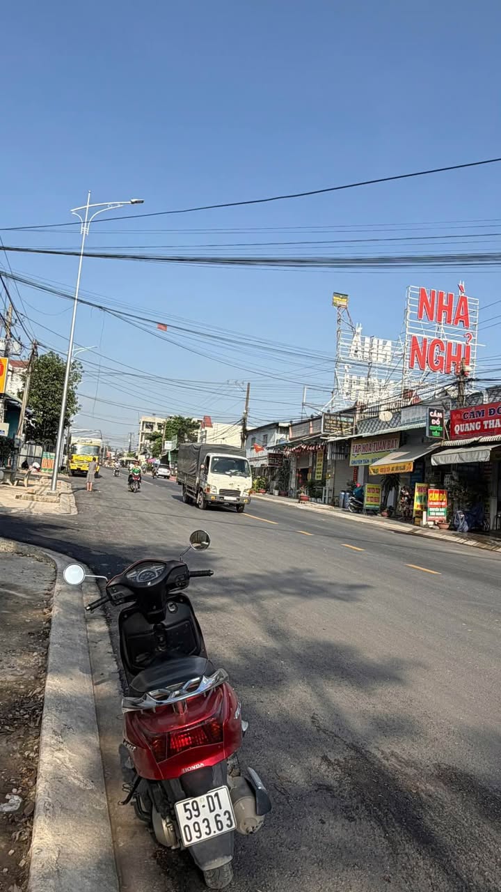 Đất mặt tiền Nguyễn Thị Tươi, Tân Bình, Dĩ An 325m² giá 7.8 tỷ - Đầu tư sinh lời ngay!