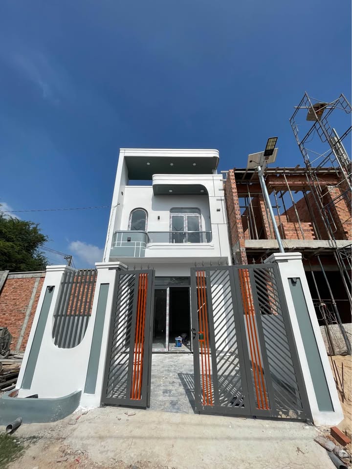 Nhà 1 trệt 1 lầu Thuận Giao, Thuận An 80m² - Full nội thất, vào ở ngay!