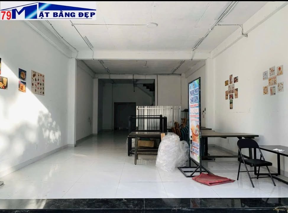 Mặt bằng cho thuê đường Bùi Thiện Ngộ, phường Phước Hải, Nha Trang 90m² - Kinh doanh sầm uất!
