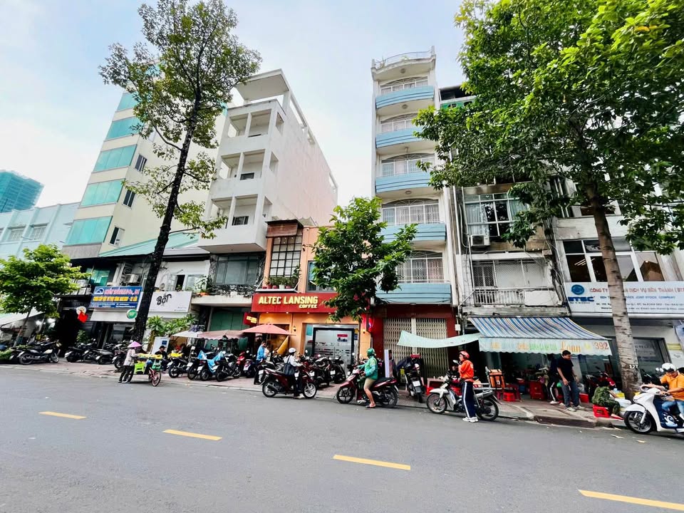 FrontHouse mặt tiền Nguyễn Công Trứ Q1 73.1m² giá 43.5 tỷ - Đầu tư sinh lời hấp dẫn!