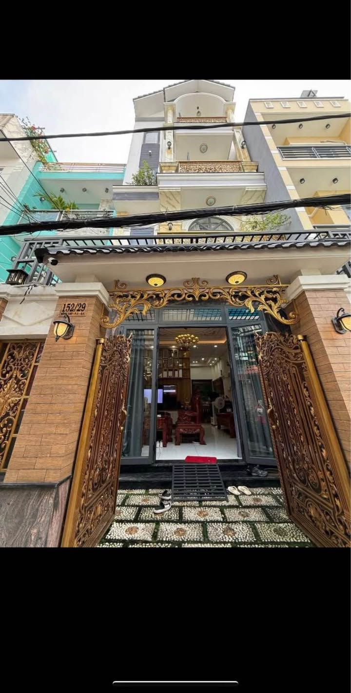 Nhà riêng Đường Bông Sao Quận 8, 211m² - Thiết kế phong thủy, nhiều tiện ích