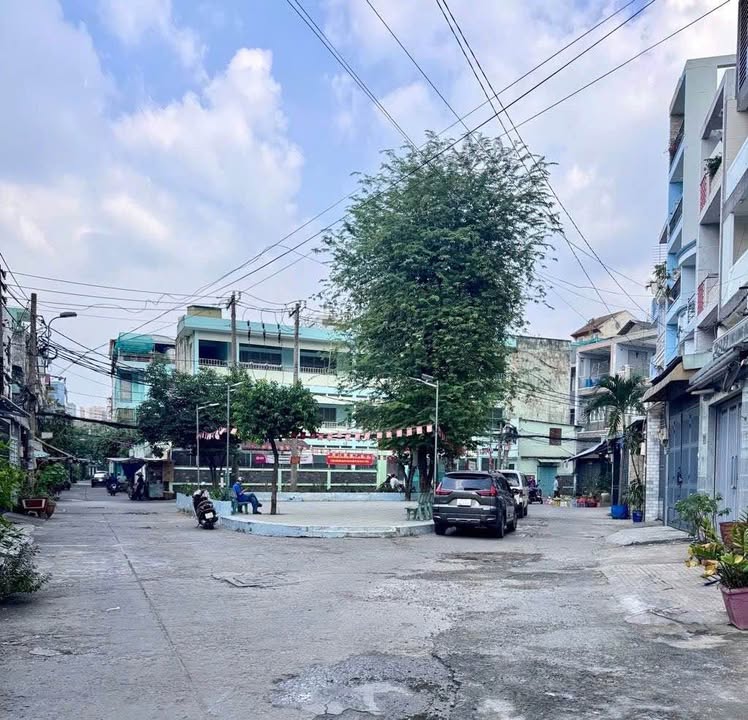 Nhà đẹp Quận 11 67m² giá 8 tỷ - Tiện kinh doanh sầm uất!